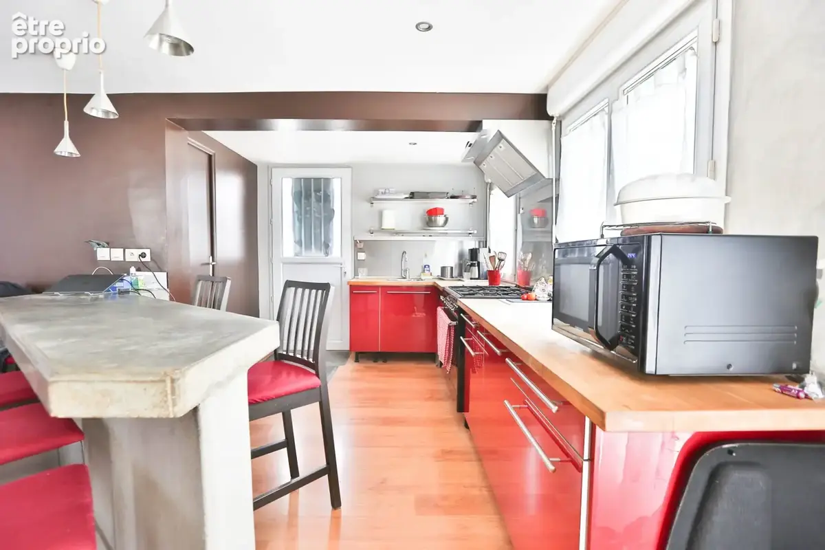Maison 161 m² à Noisy-Le-Grand  - photo 4