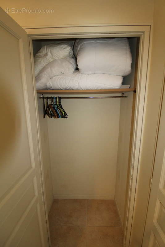 Maison à SAINT-LAURENT-DE-LA-CABRERISSE