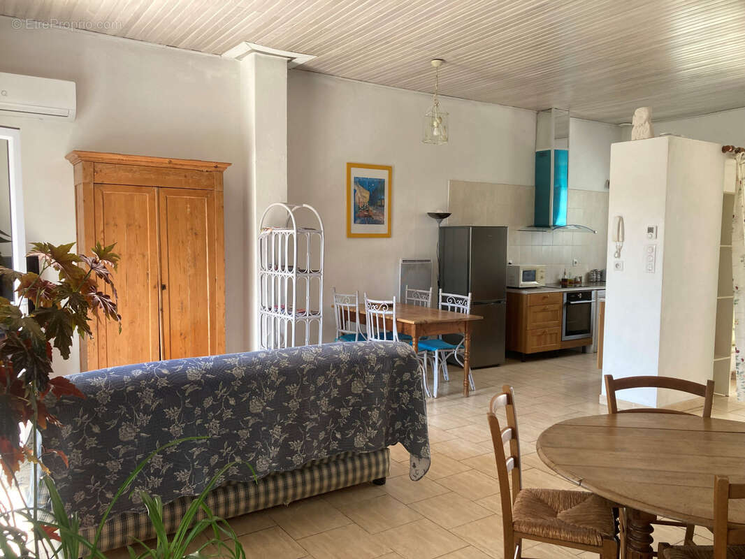 Village en hauteur entre Limoux et Carcassonne, villa de plain pieds, 2 chambres, avec terrasses et garage - photo 11