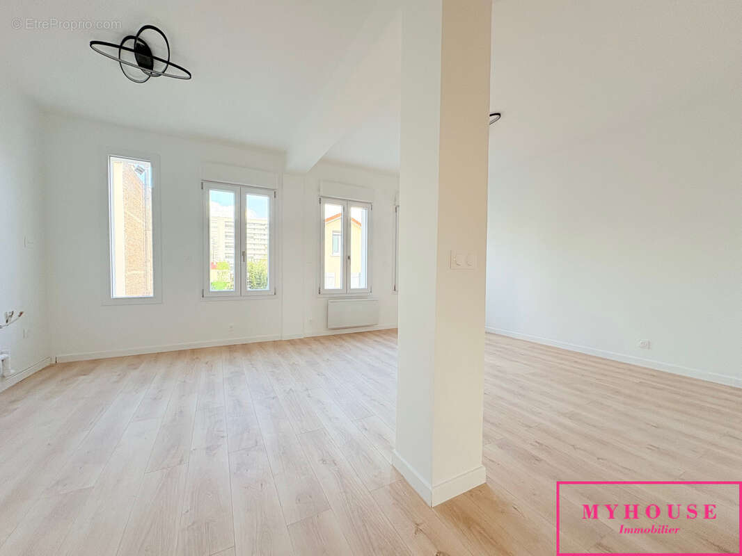 Appartement à BAGNEUX