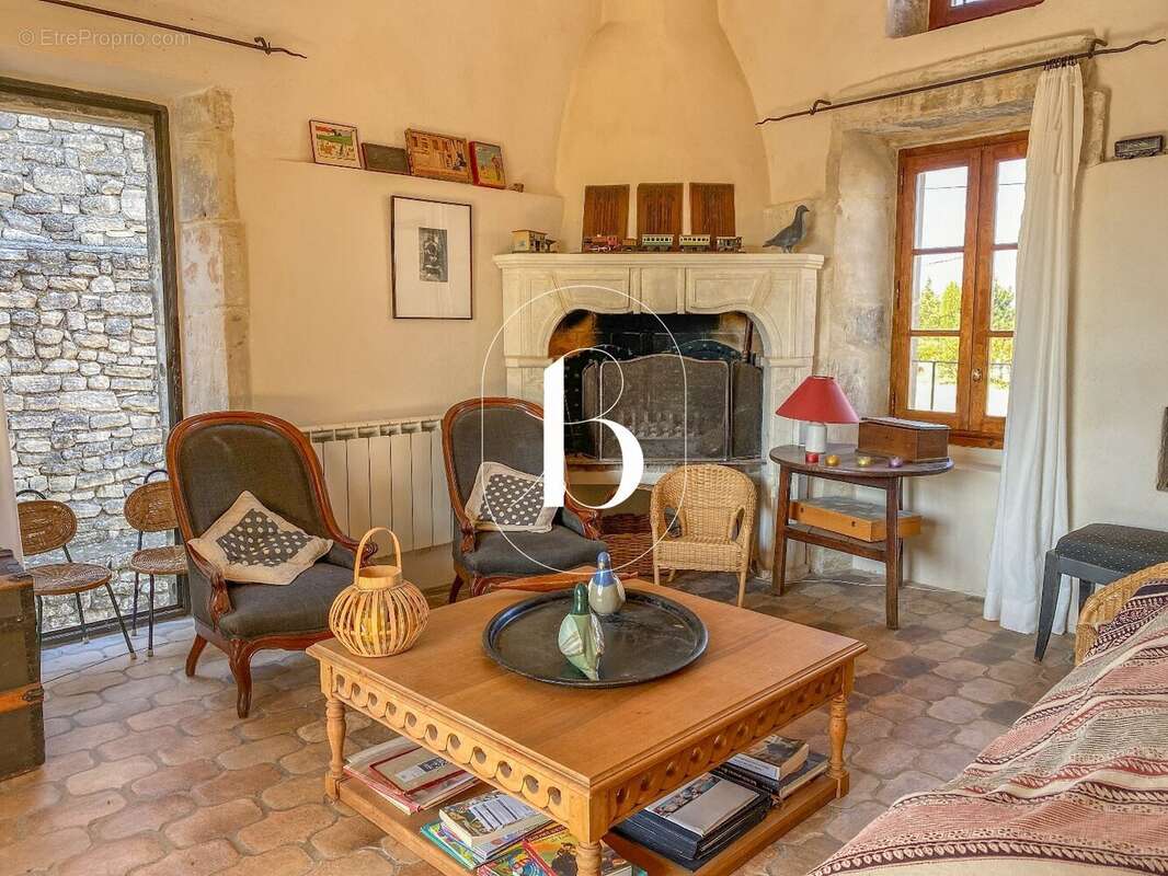 Maison à GOUDARGUES