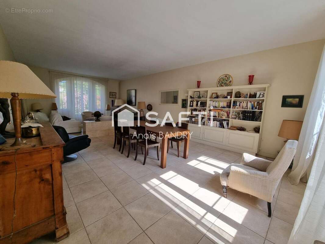 Photo 4 - Maison à MOUSSY-VERNEUIL