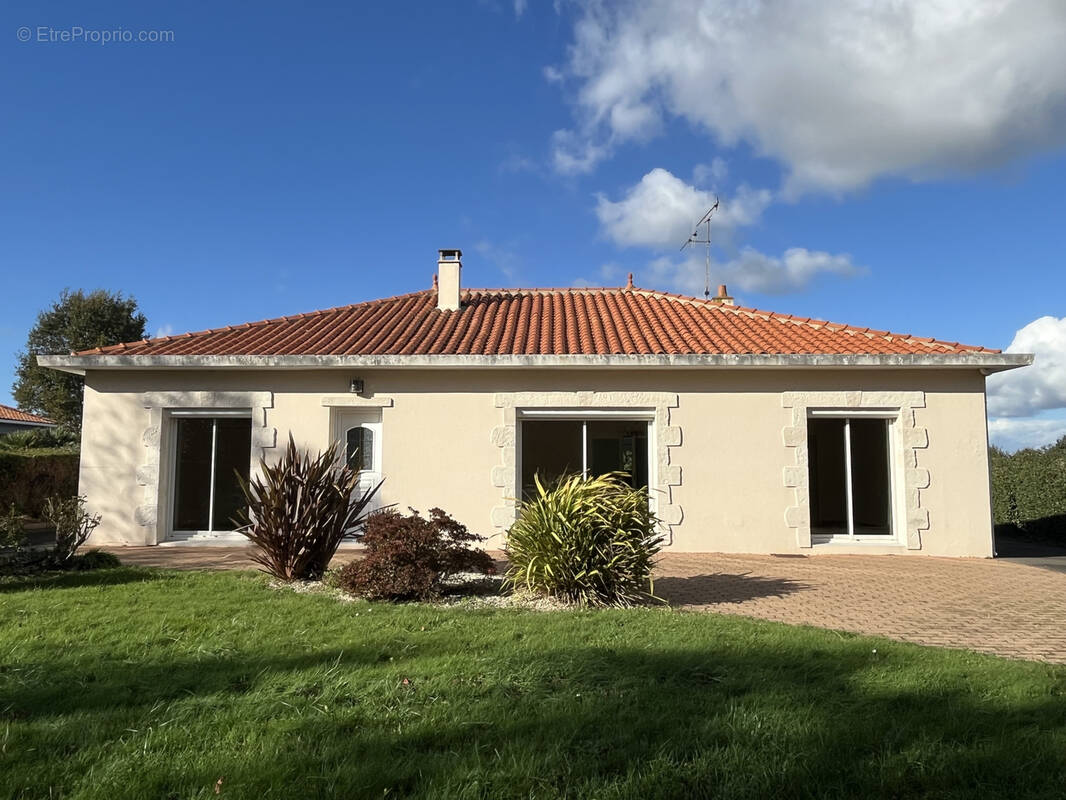 Maison à SAINT-MATHURIN