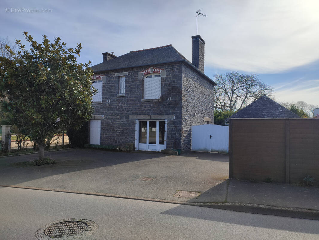 Maison à EVRAN