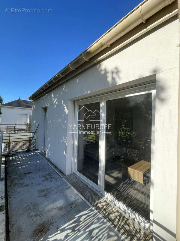 Appartement à CHARNY