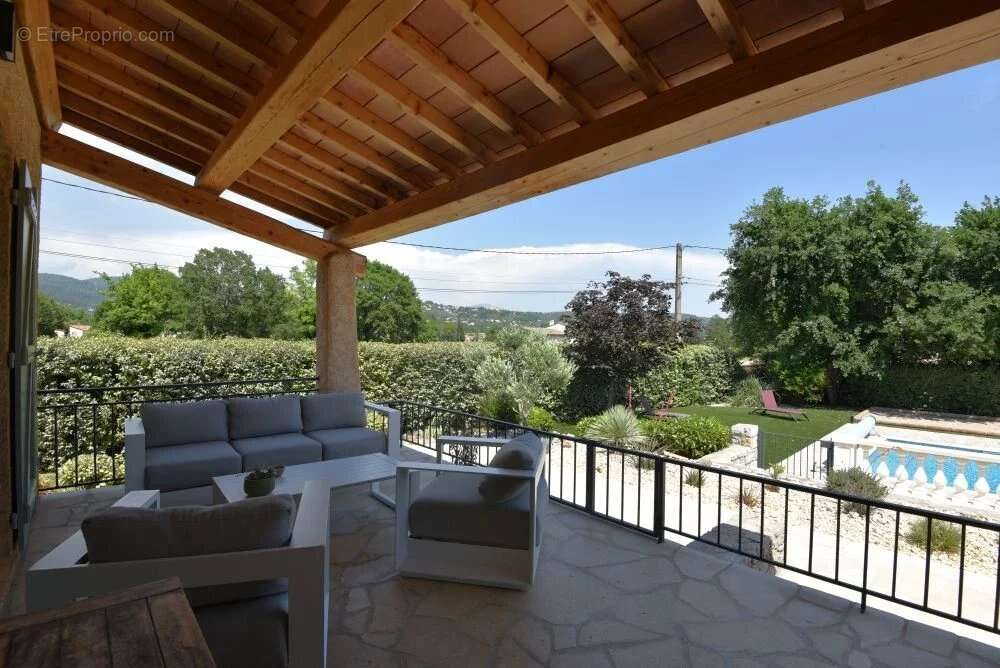Maison à FAYENCE