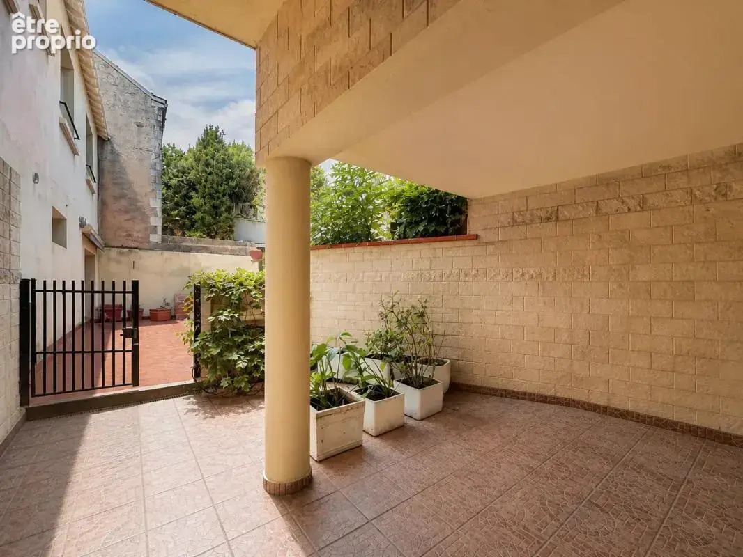 Maison de 6 pièces de 150 m² à Angers - photo 14