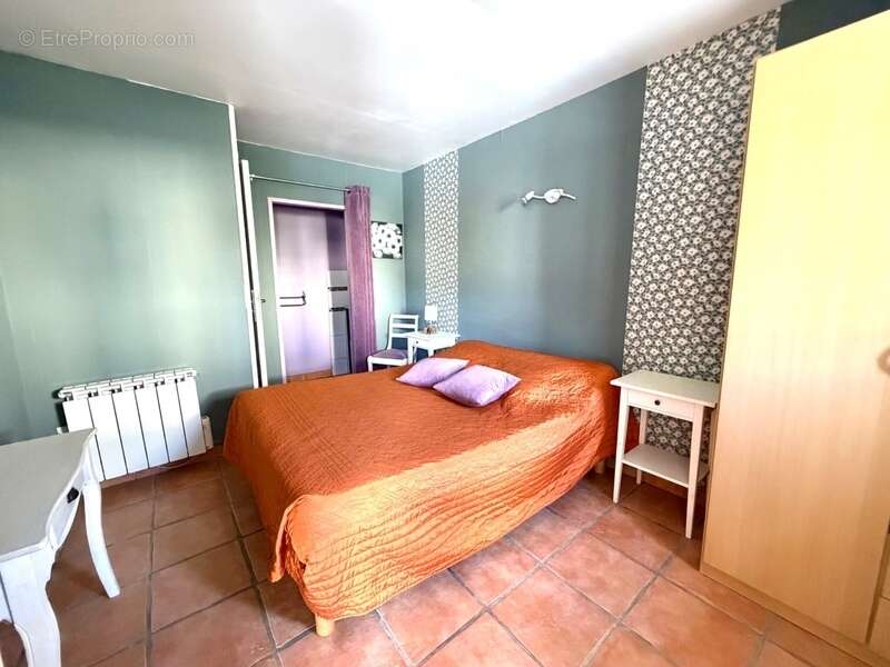  LES OUBEAUX (14230) – Domaine de charme avec chambres d’hôtes, roulotte et plus de 2,2 hectares - photo 6