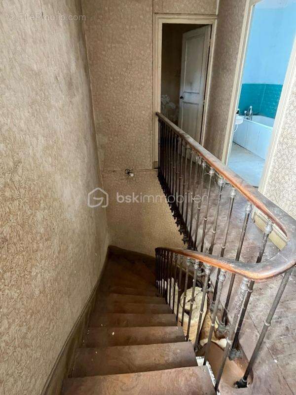 Maison à MAUZE-SUR-LE-MIGNON