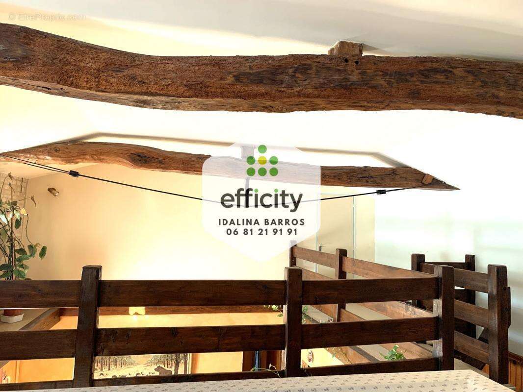 Maison à ROMAZIERES