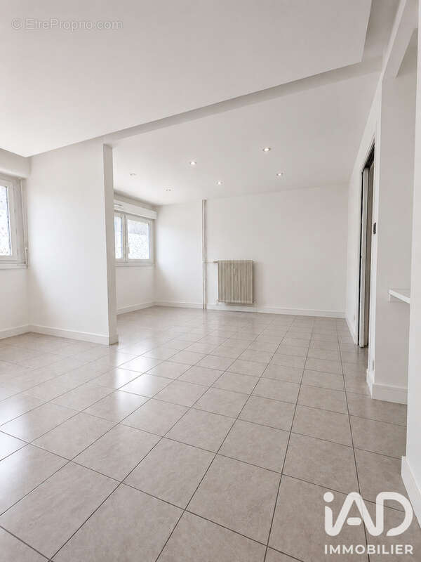 Appartement 70 m² à Pontoise  - photo 5