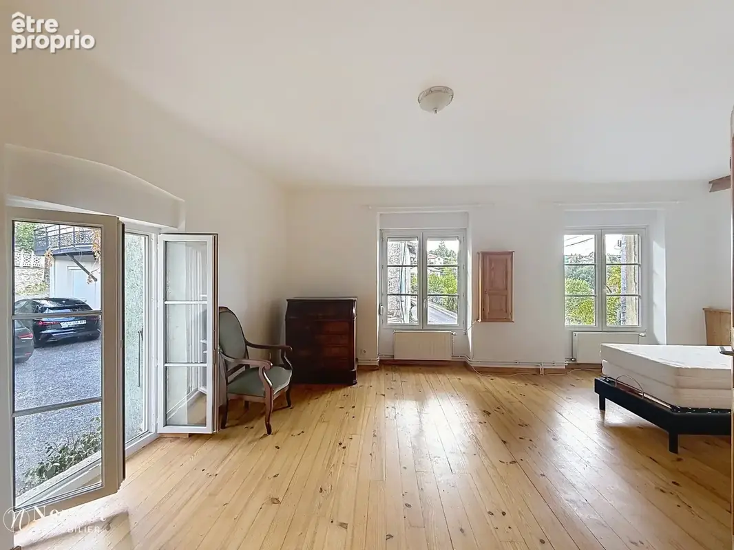 maison st genest  lerpt - photo 9
