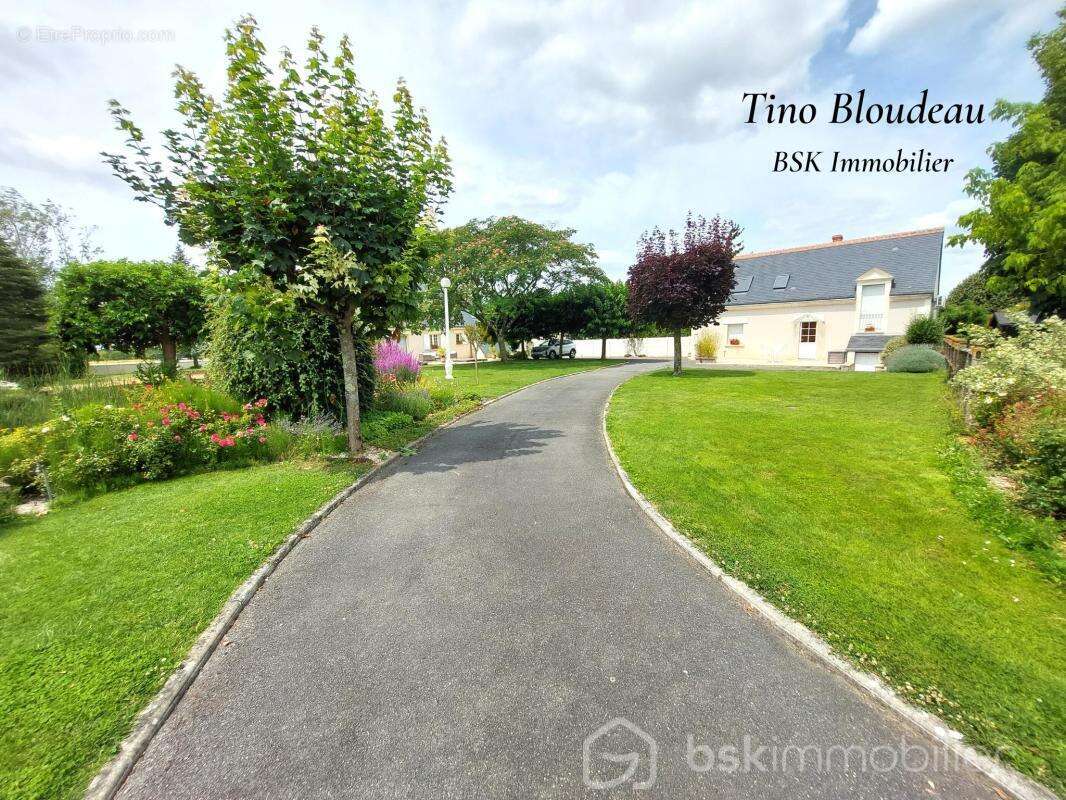 Maison à CIVRAY-DE-TOURAINE