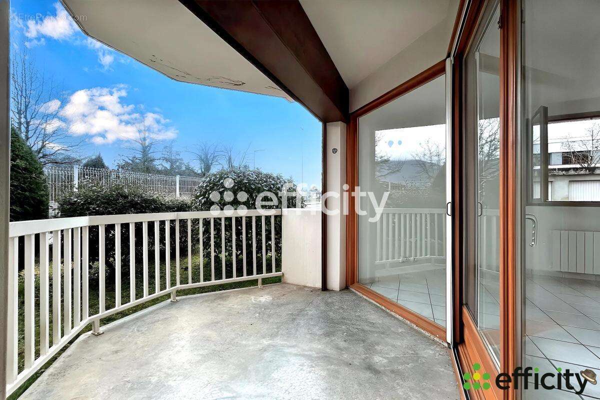 Appartement 81 m² à Vinay  - photo 3