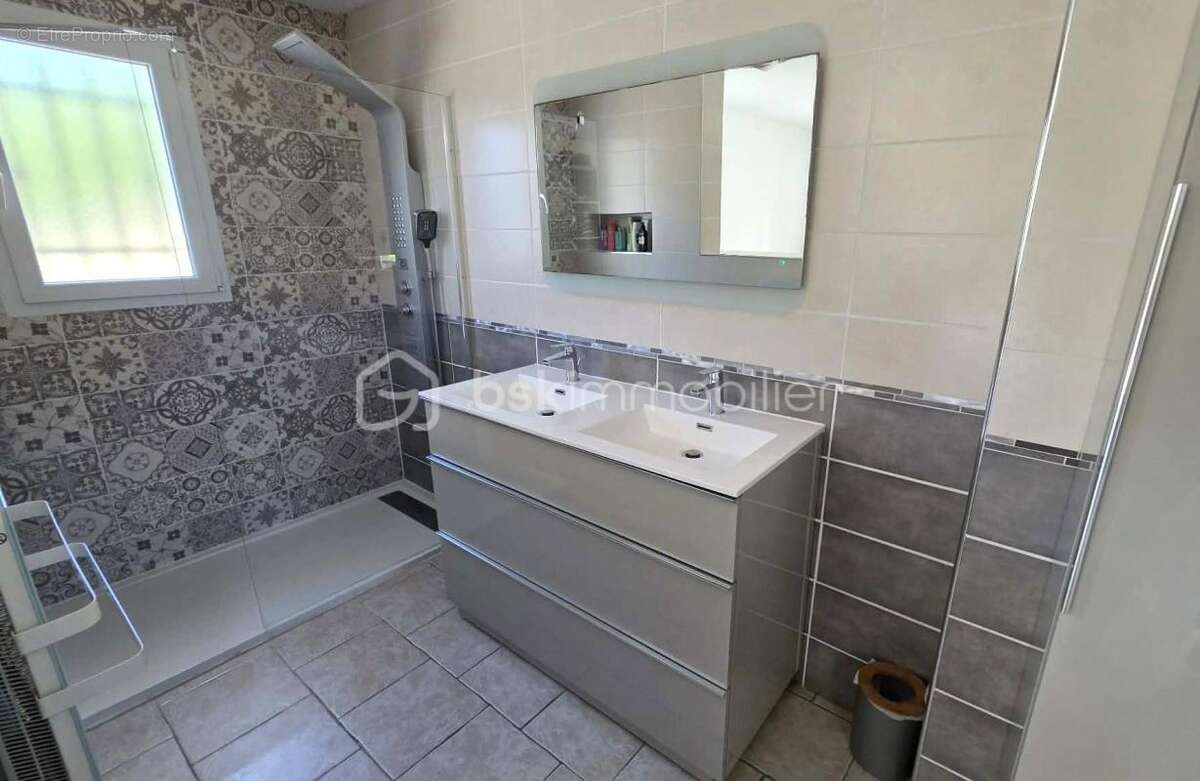 Maison à TARADEAU