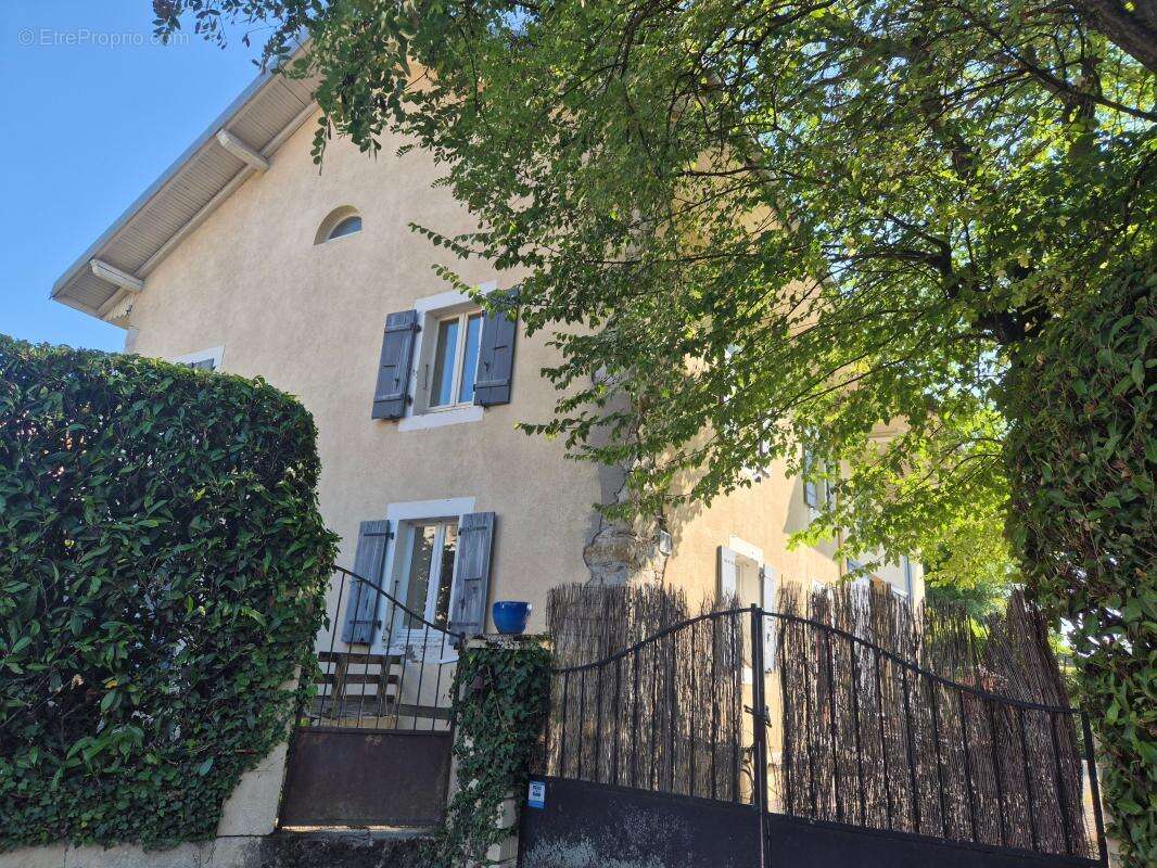 Magnifique ferme de caractère rénovée à Massongy – Environ 350 m² de surface utile - photo 31