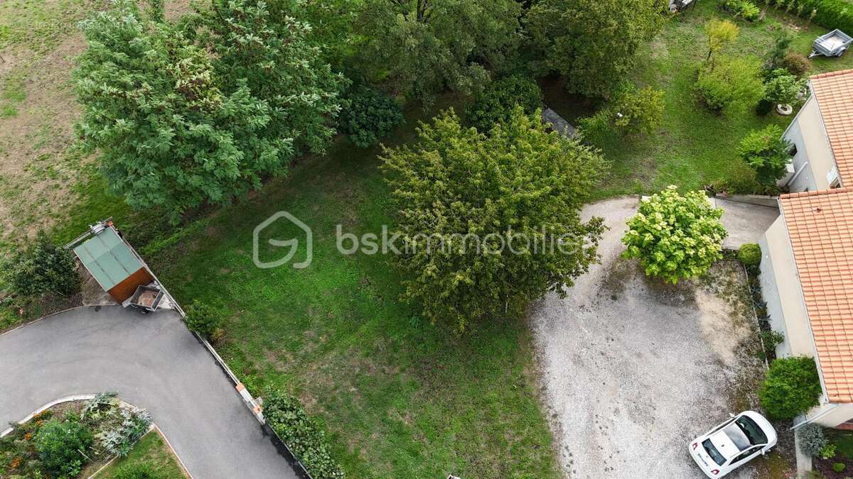 Terrain à ESCALQUENS