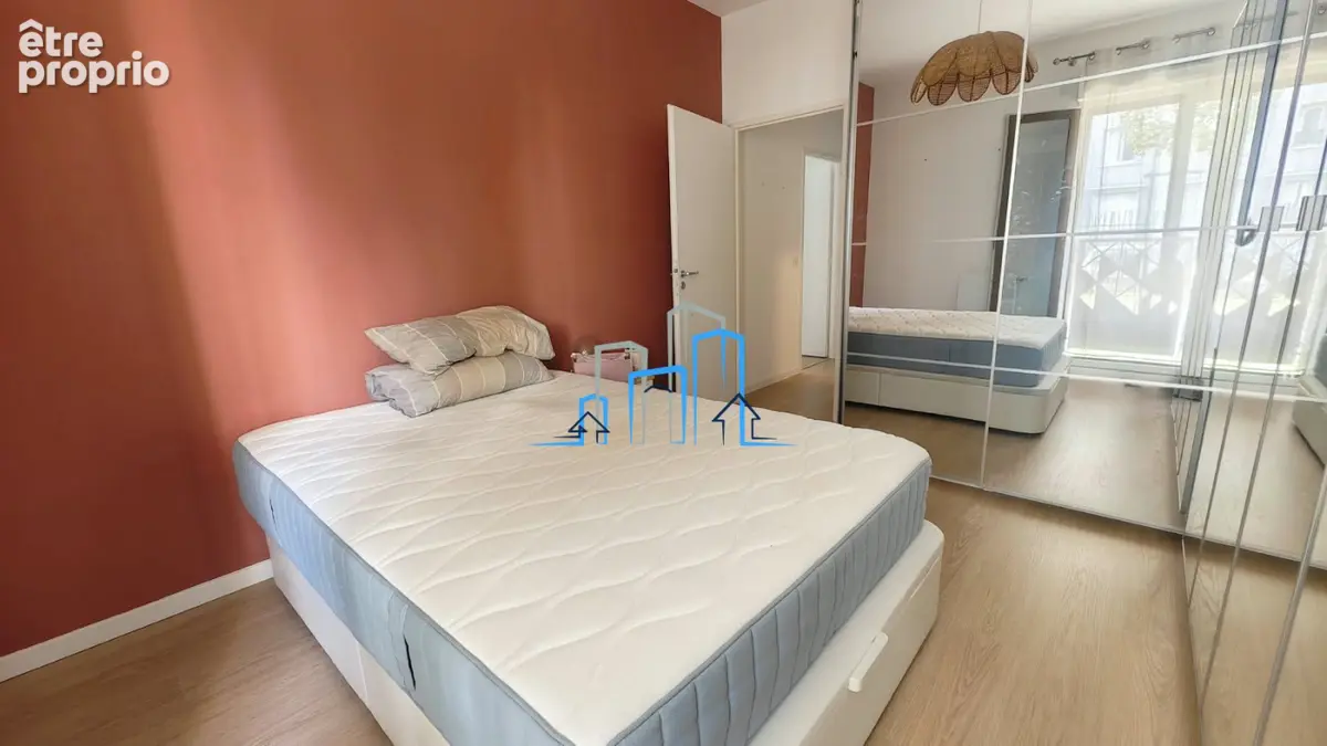 Appartement 2 pièces 45 m² à vendre à Romainville (93230) - photo 3