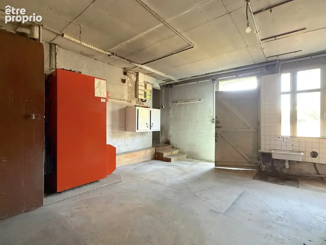 Maison 163 m2, 5 chambres, dépendances, sur terrain 4 836 m2 - photo 9