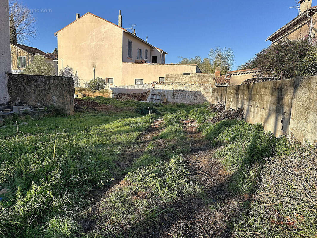 Terrain à TOULON