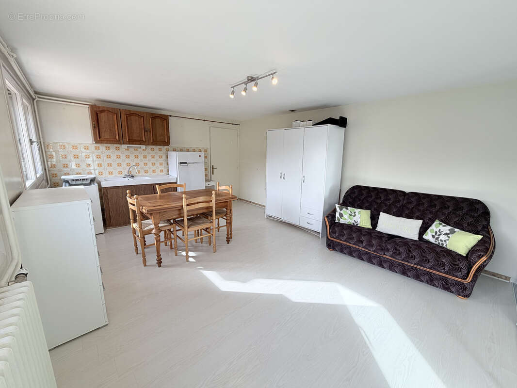 Maison à LA CLUSE-ET-MIJOUX