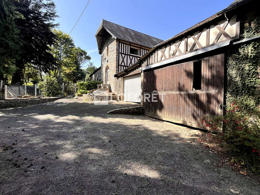 Maison à ATHIS-DE-L&#039;ORNE