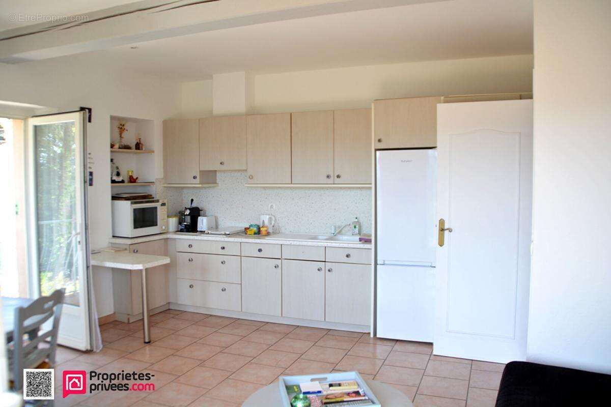 Maison à LE CANNET-DES-MAURES