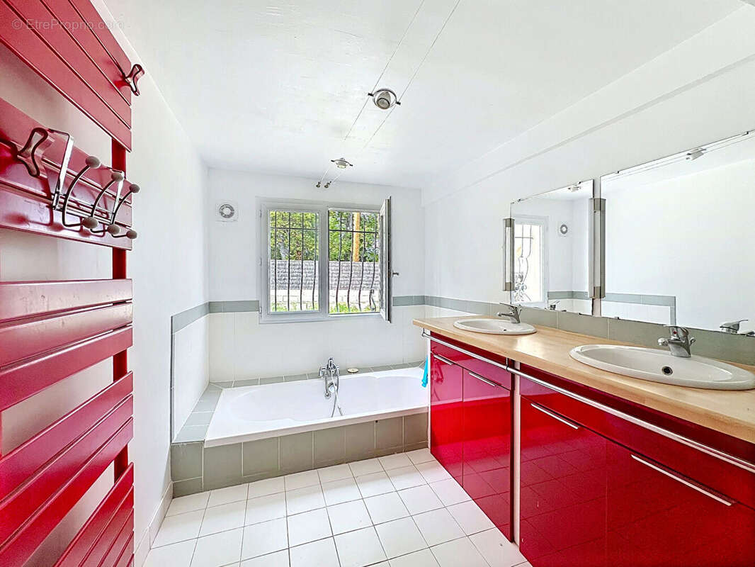 Maison à AIX-EN-PROVENCE