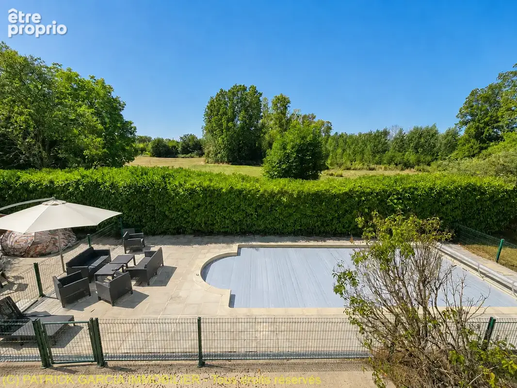 Entre Auxerre et Joigny   Pavillon 5 chambres avec piscine - photo 3