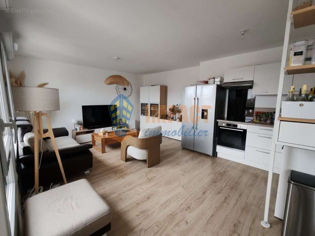 Appartement à EMMERIN