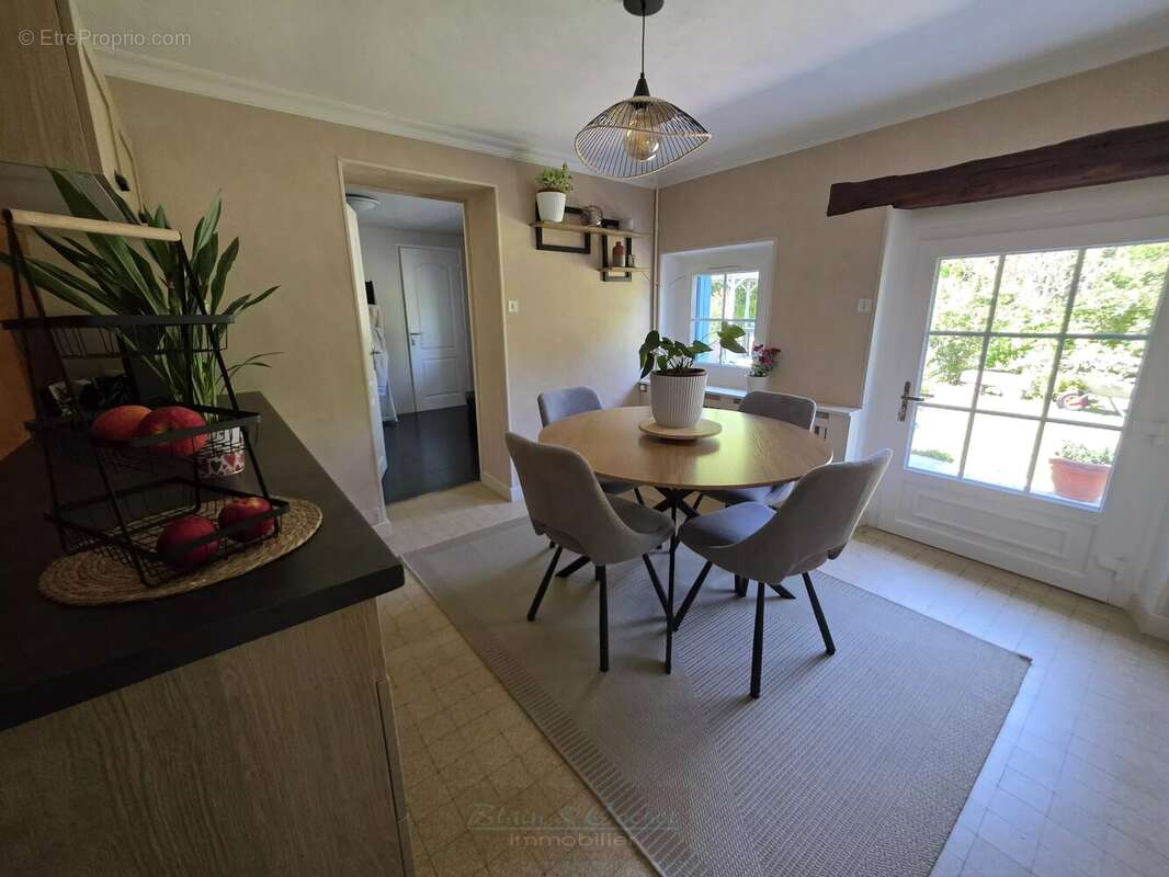 Grande maison de charme à Villevoques, 256 m², 3 chambres - photo 8