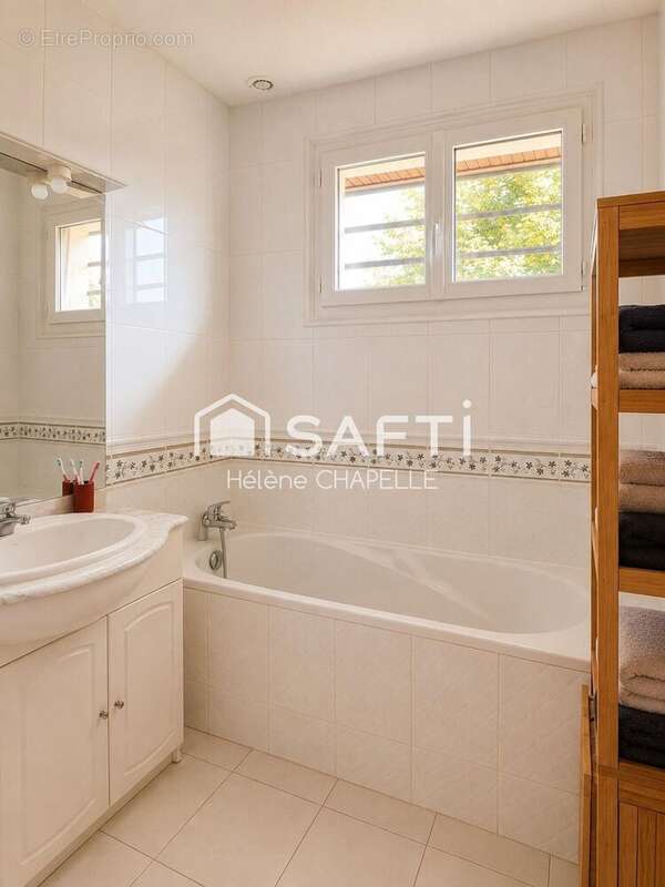 Maison 102 m² à Chambly  - photo 4