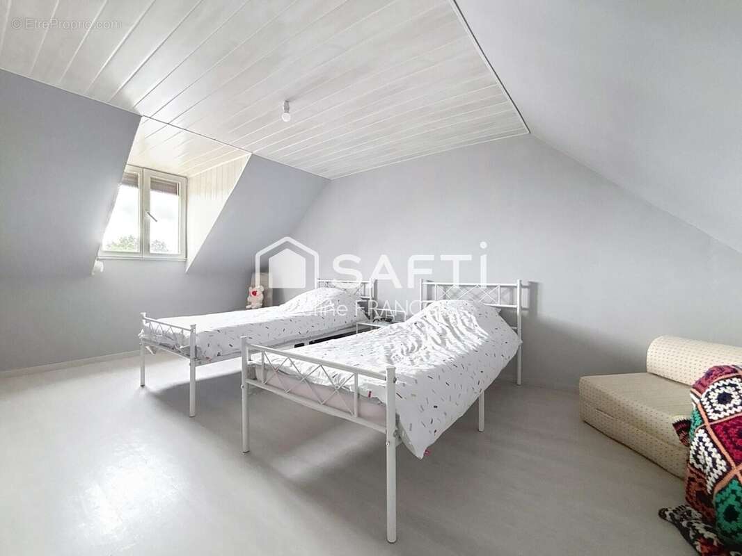 Photo 8 - Maison à ROISEL