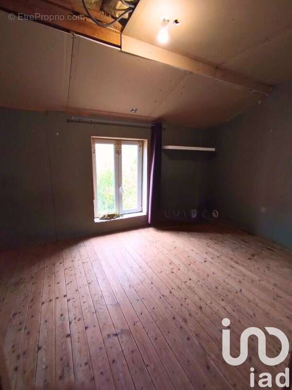 Photo 6 - Maison à LA ROMAGNE