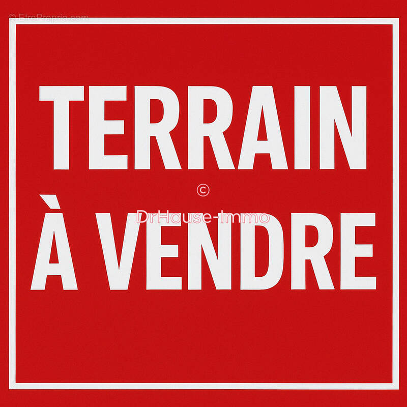 Terrain à VENDOEUVRES