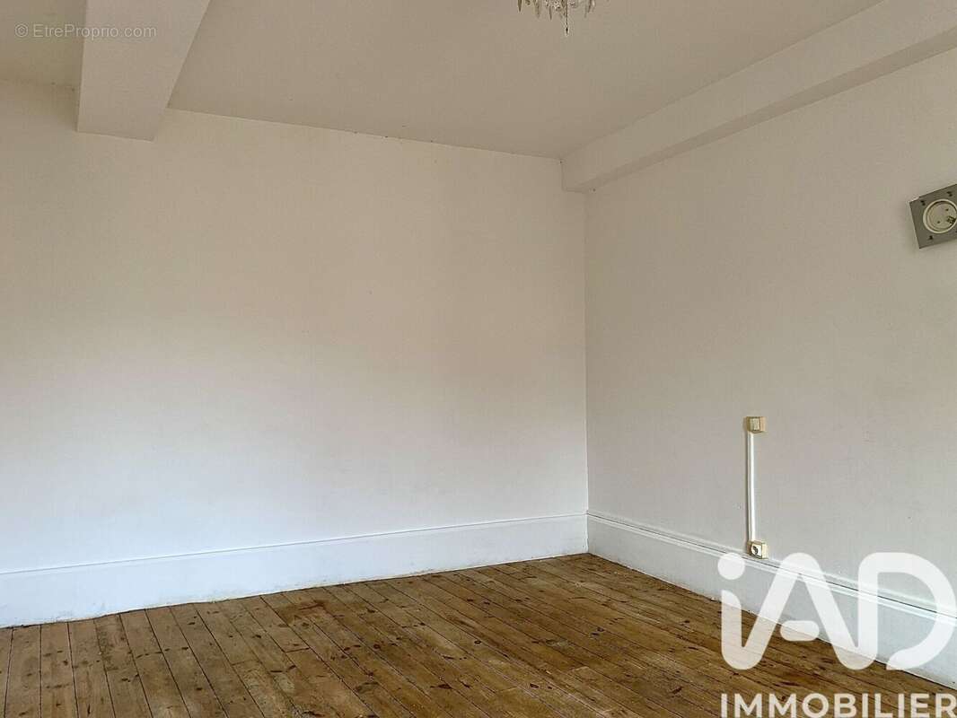 Photo 8 - Maison à BILLOM