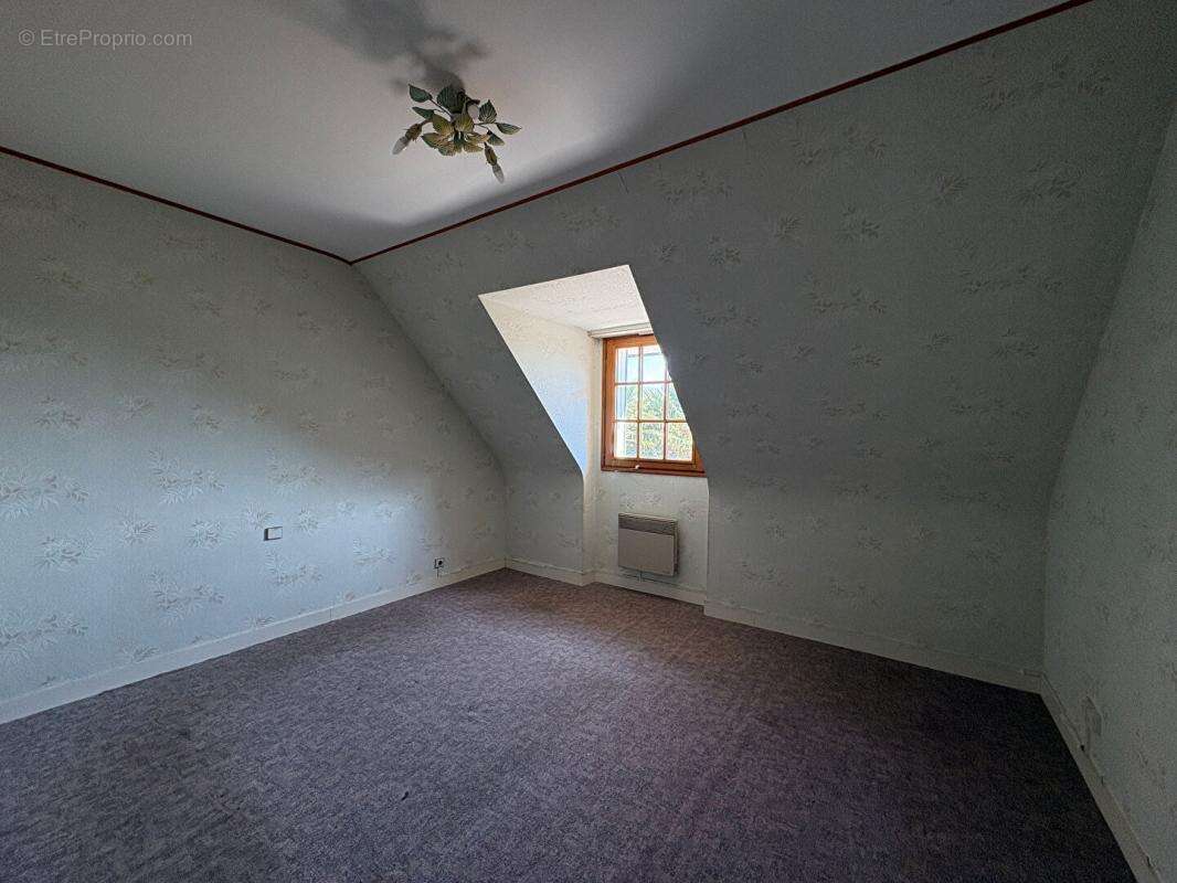 A vendre RIEC SUR BELON (29340) Maison 8 pièces 5 chambres 1 bureau 141 m2 - photo 10