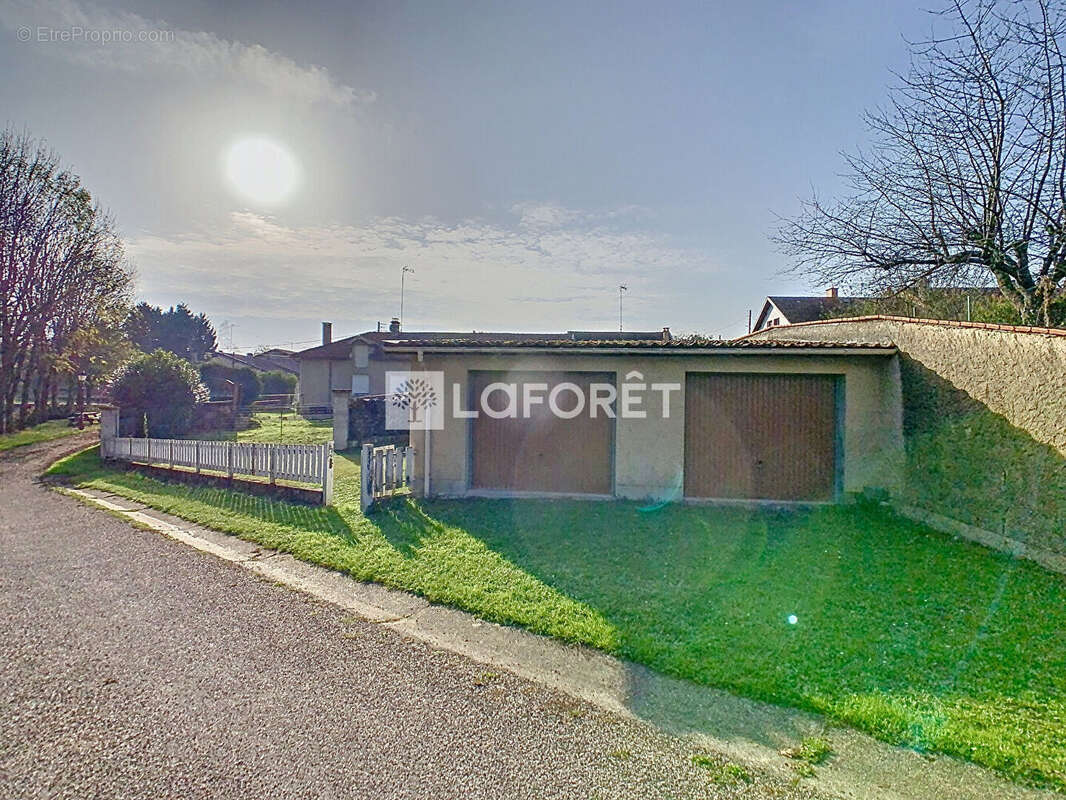 Maison à SEUIL-D&#039;ARGONNE