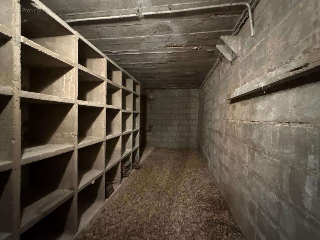 Maison à BRETENIERE de 155,45m² sur sous sol complet, 5 chambres, terrain 719 m² - photo 32