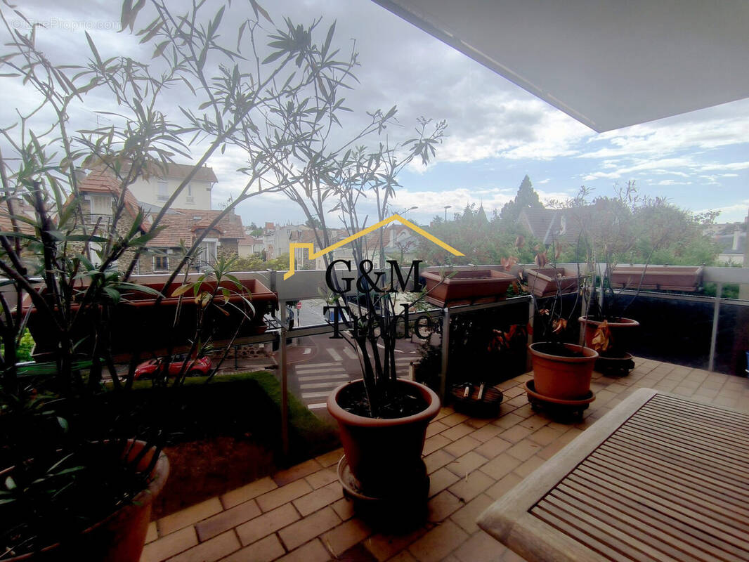 Appartement à NOGENT-SUR-MARNE