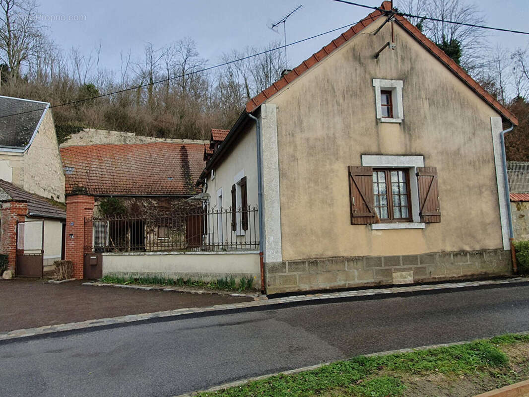 Maison à PARGNAN