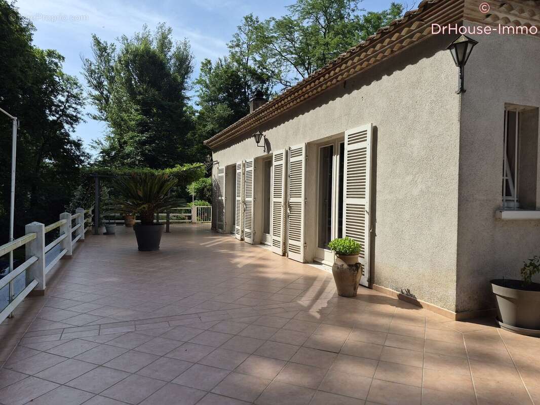 Maison à LE MAS-D'AGENAIS