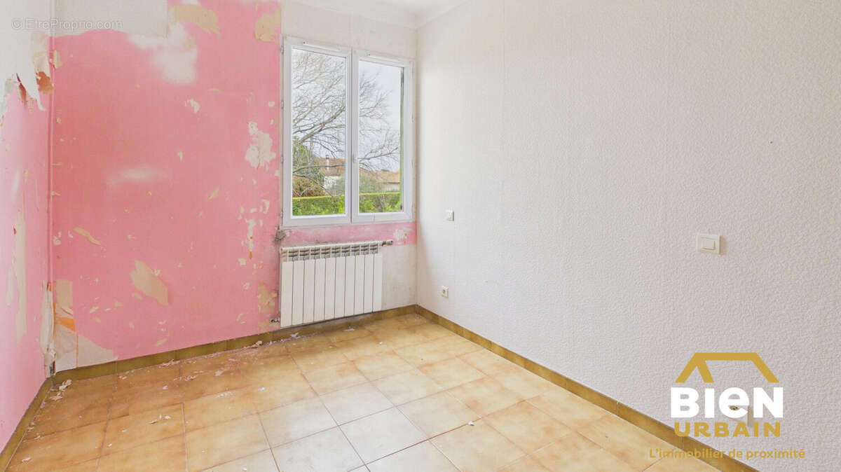 Appartement 117 m² à Garons  - photo 6