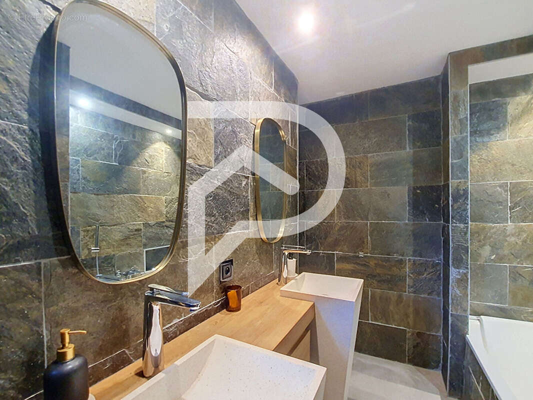 Maison à vendre Uchaux 7 pièce(s) 240 m2 - photo 10