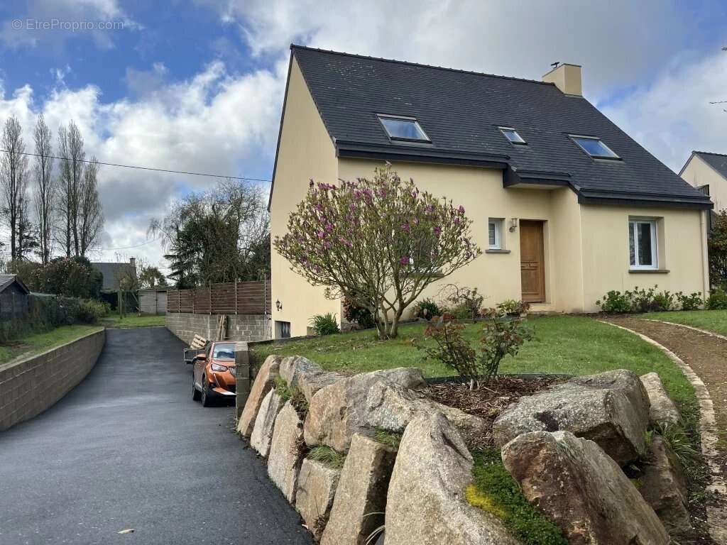 Maison à DINAN