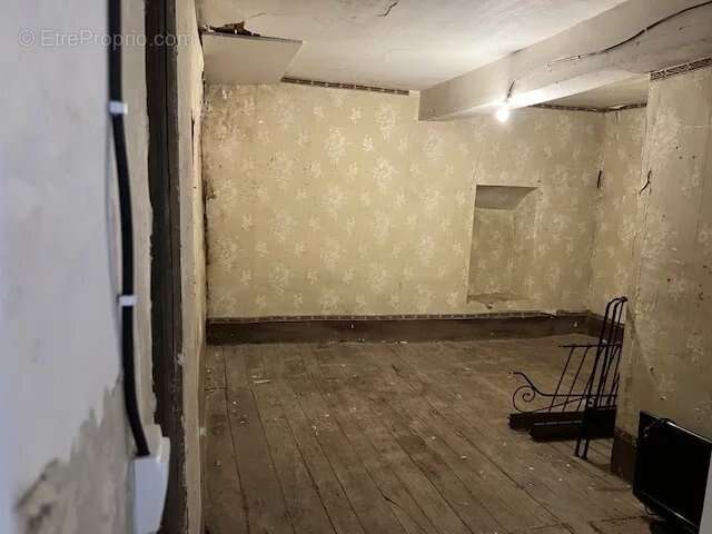 Maison à SAINT-CLAR