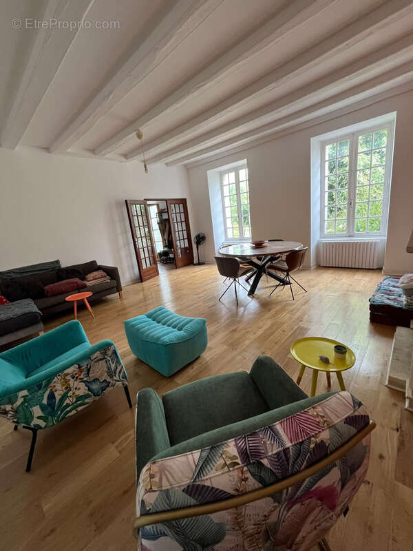 Maison à SAINT-COLOMBAN