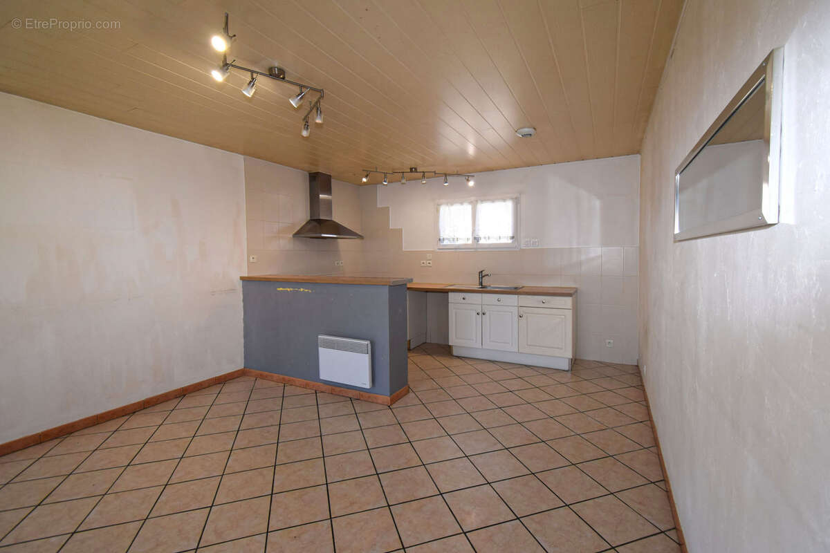 Maison à BOURG-MADAME