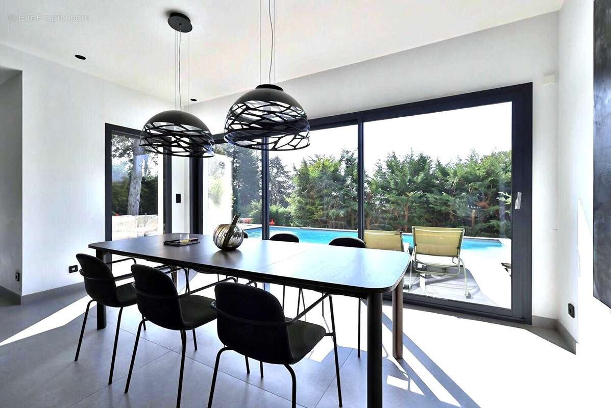 Maison à LIMONEST