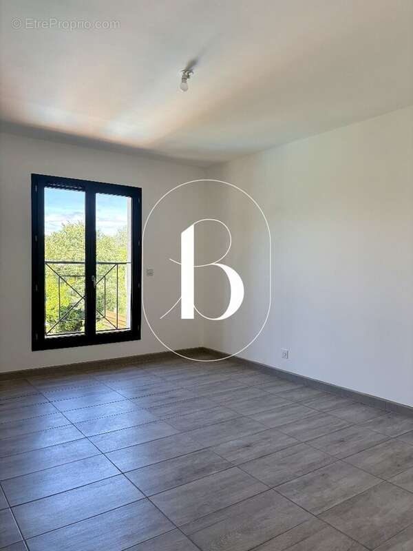 Maison contemporaine avec piscine et garage proche Uzès - photo 8